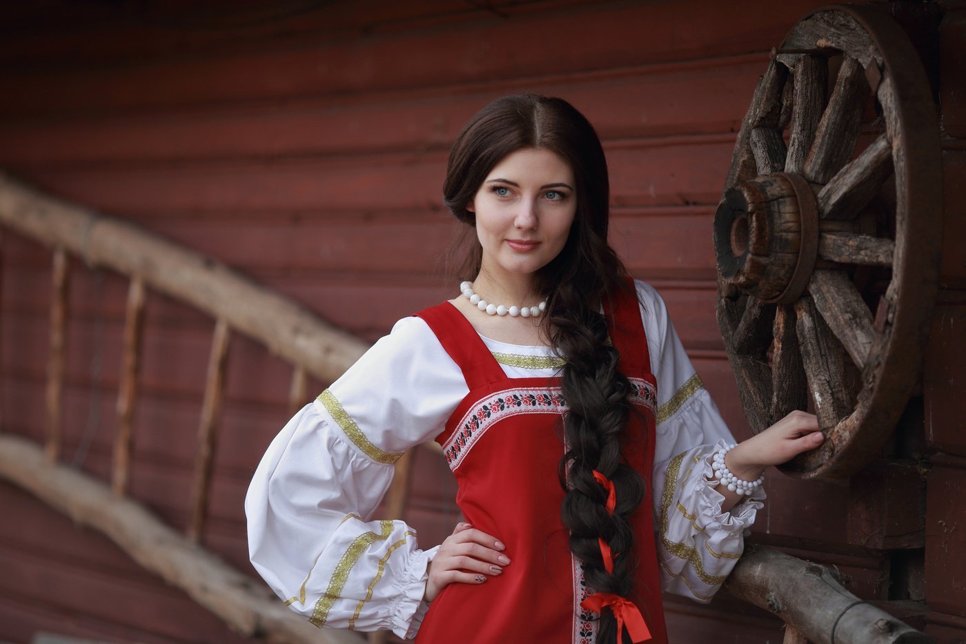 Girls in Slavic costumes in Nukualofa