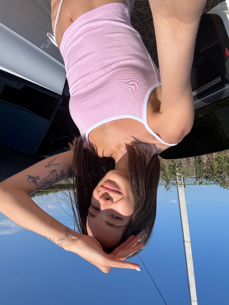 Sexy model Tina in Nukualofa